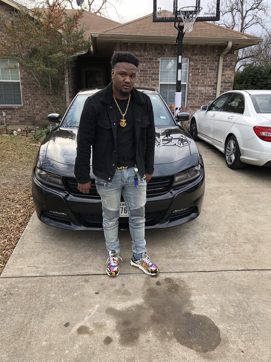 Showtime 🦍 tweet media