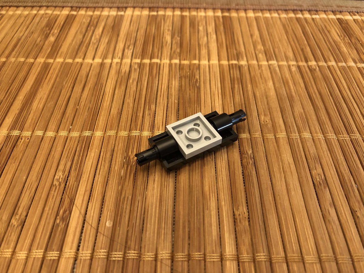 This side platform has interesting construction, it only attaches to the wall, not the floor. And the walls keep going up...  #LEGO  