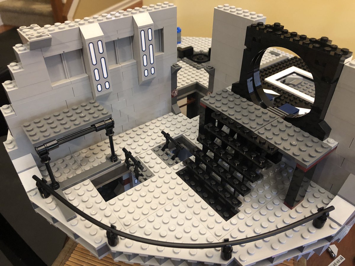 Okay you can really see it now, with the steps and the portal, but maybe not? Anyway pay attention to the plates and heights, I had to redo large sections because I missed one plate and nothing lined up 10 steps later, oof.  #LEGO  
