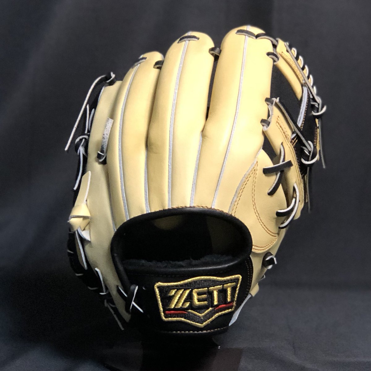 CUTovE5u2X5PO1l's tweet image. new year SALE for online
第2弾

ZETT軟式限定グラブ
内野手用

定価¥31900税込が

特別価格
¥22000税込❗️

数量限定なのでお早めに❗️

#ZETT　#prostatus
#ゼット　#軟式
#プロステ
#ますかスポーツ
オンラインショップ
masuka-sports.com