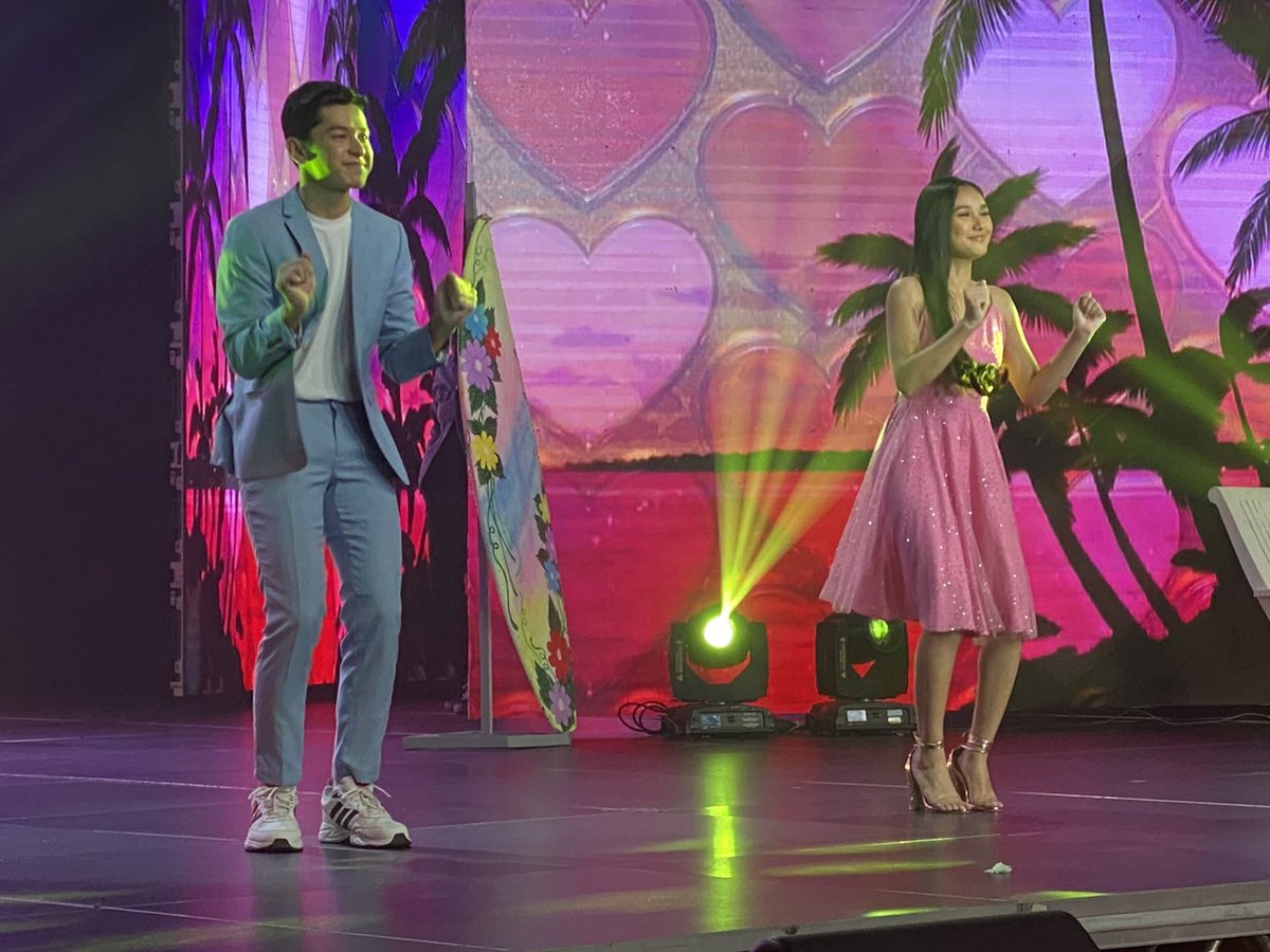 RT kung ready na kayo para sa KarJon!

#ASAPOPM