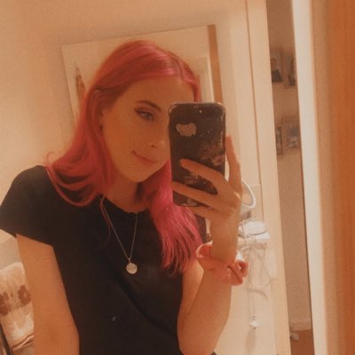 Hey guys, what’s up? 
I’ve been doing a lot of gaming lately and one of my goals for 2021 is to be brave enough to dabble in some streaming again and to tweet more because why not aye? 

Hope you’re all fabulously fab x