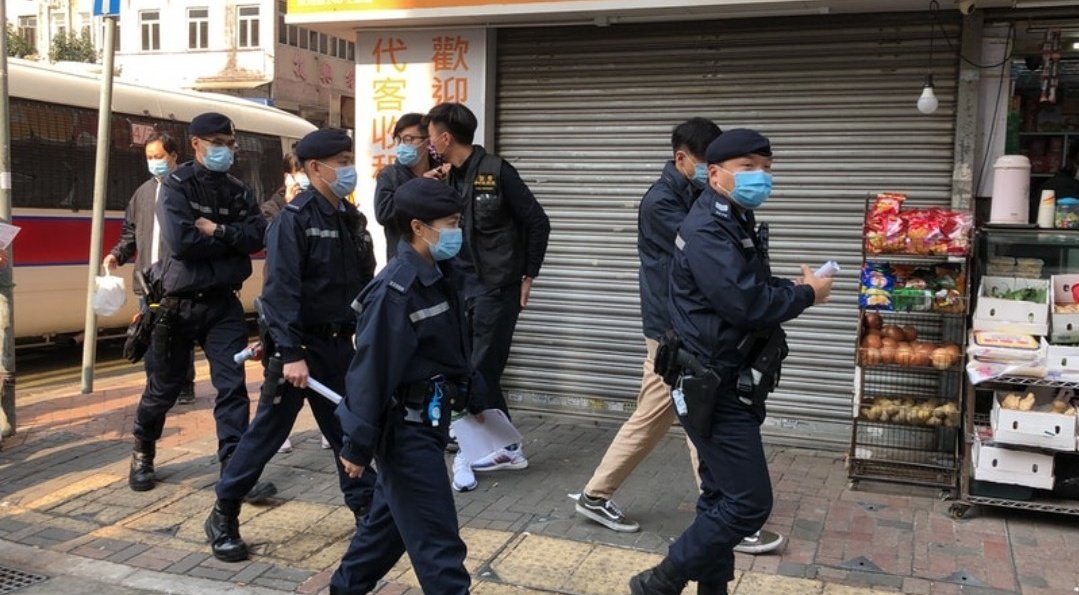 Aware that in a catnapping case, the chances of rescuing the victim falls rapidly within the first 24 hours, the police reacted swiftly.Scores of officers were deployed to investigate.