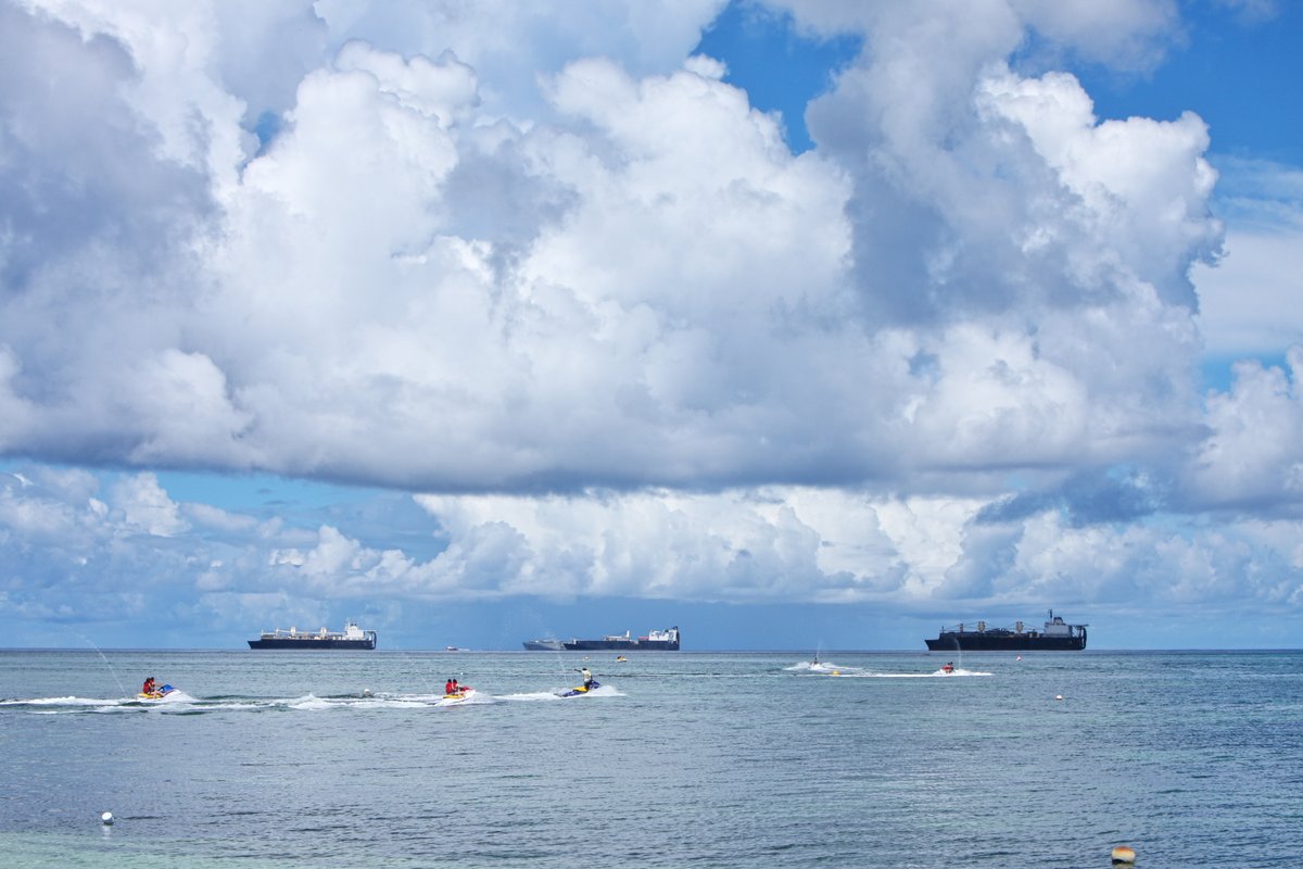 kghts's tweet photo. モクモクした雲が好きだな。
(2012.7.7)
#CNMI #Saipan #Microbeach https://t.co/djVGz9jPm3