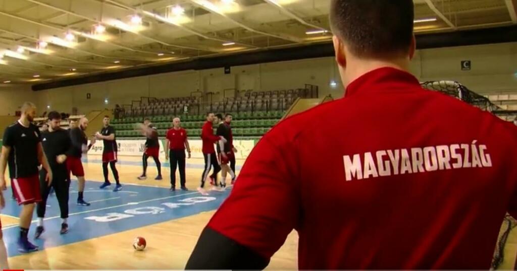 Férfi kézilabda-vb - Magabiztosan nyerték első meccsüket a magyarok https://t.co/3CcGVNT7p7 https://t.co/UYkhhTG1wV