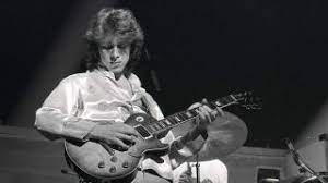 OxfamMusicStore's tweet photo. Born 17/01/1949 - Mick Taylor, guitar, John Mayall's Bluesbreakers, joined The Rolling Stones in 1969 (aged 20), and left the Stones in 1974. He has appeared on some of the Stones' classic albums including Sticky Fingers and Exile on Maine Street 
https://t.co/N1JsXJXhGe
#OxMuSo https://t.co/5JHuDc5lU0