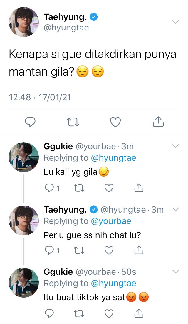 taekookiesst_'s tweet photo. 😱 TAEKOOK ONE TWEET AU 😱

Kookie iseng prank chat yang lagi trending di tiktok ke mantannya😌 https://t.co/Eyg0gUVGRm