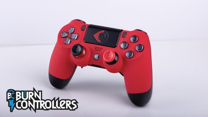 CoDQG_'s tweet photo. 🍀 #CONCOURS 🍀

Gagne ta manette CoDQG x Burn Controllers !
🔁 RT ce Tweet
✅ Follow @CoDQG_ &amp; @BurnControllers 

Fin du concours le 31/01 à 00h00 et gagnant annoncé dans la journée. https://t.co/eI6ExkoUml