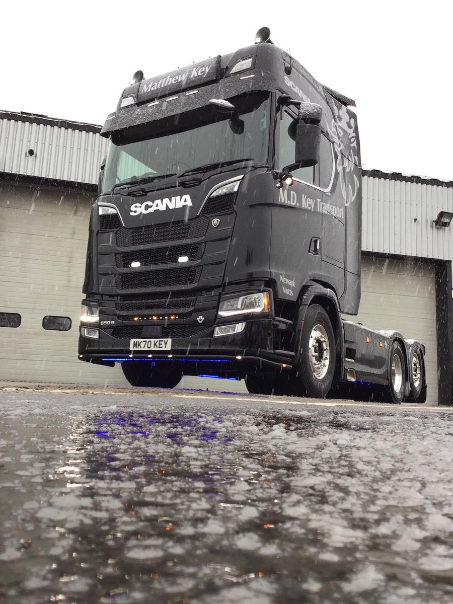 keltruck's tweet photo. @ScaniaGroup @ScaniaUK @SFletch8 @davemor66816340 @KELHAM_HALL @PhilHaywood4 @smcguinness1985 New #MatthewKey #Scania 650S #V8 #SuppliedByKeltruck.
#MDKeyTransport #Newark #Nottinghamshire #Notts #EastMidlands #EastMids #NG24 #England 🏴 https://t.co/TCT3bXpp3K
👏🏻 @smcguinness1985
#KingOfTheRoad #Flagship
Spec & order your new #ScaniaV8 at https://t.co/1PS9MXnyNX https://t.co/s12QPCtlxN