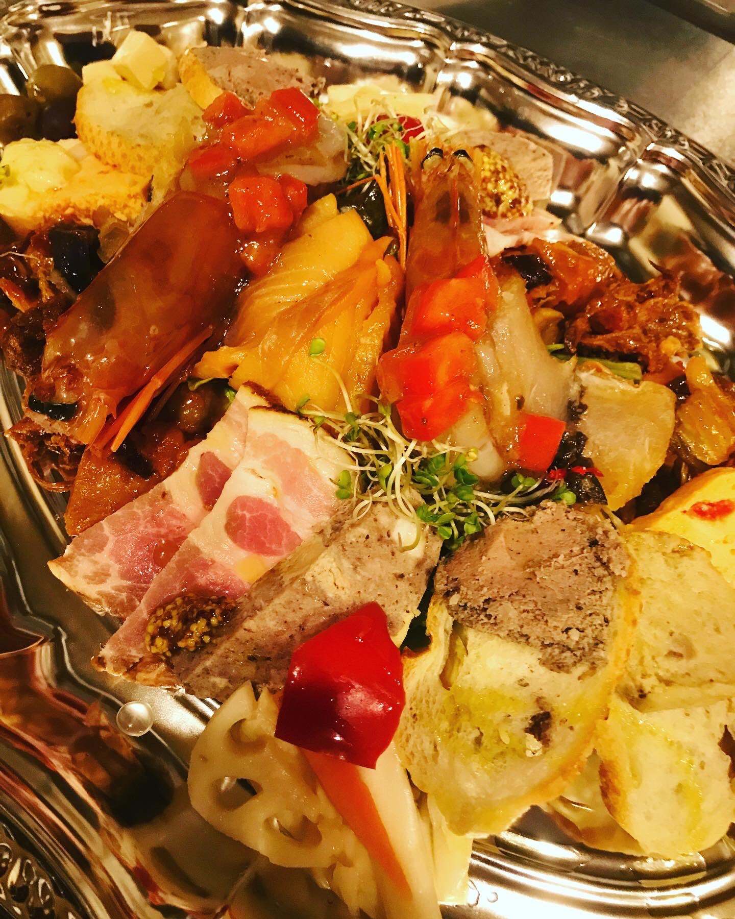 ビストロ サンタンナ 上石神井 熊肉 鹿肉 入荷しました 明日から販売できますよ 熊肉今回のは美味しいです 前回の 熊さんは本当にある意味当たりだったんですね T Co Fnthsrg3qf Twitter