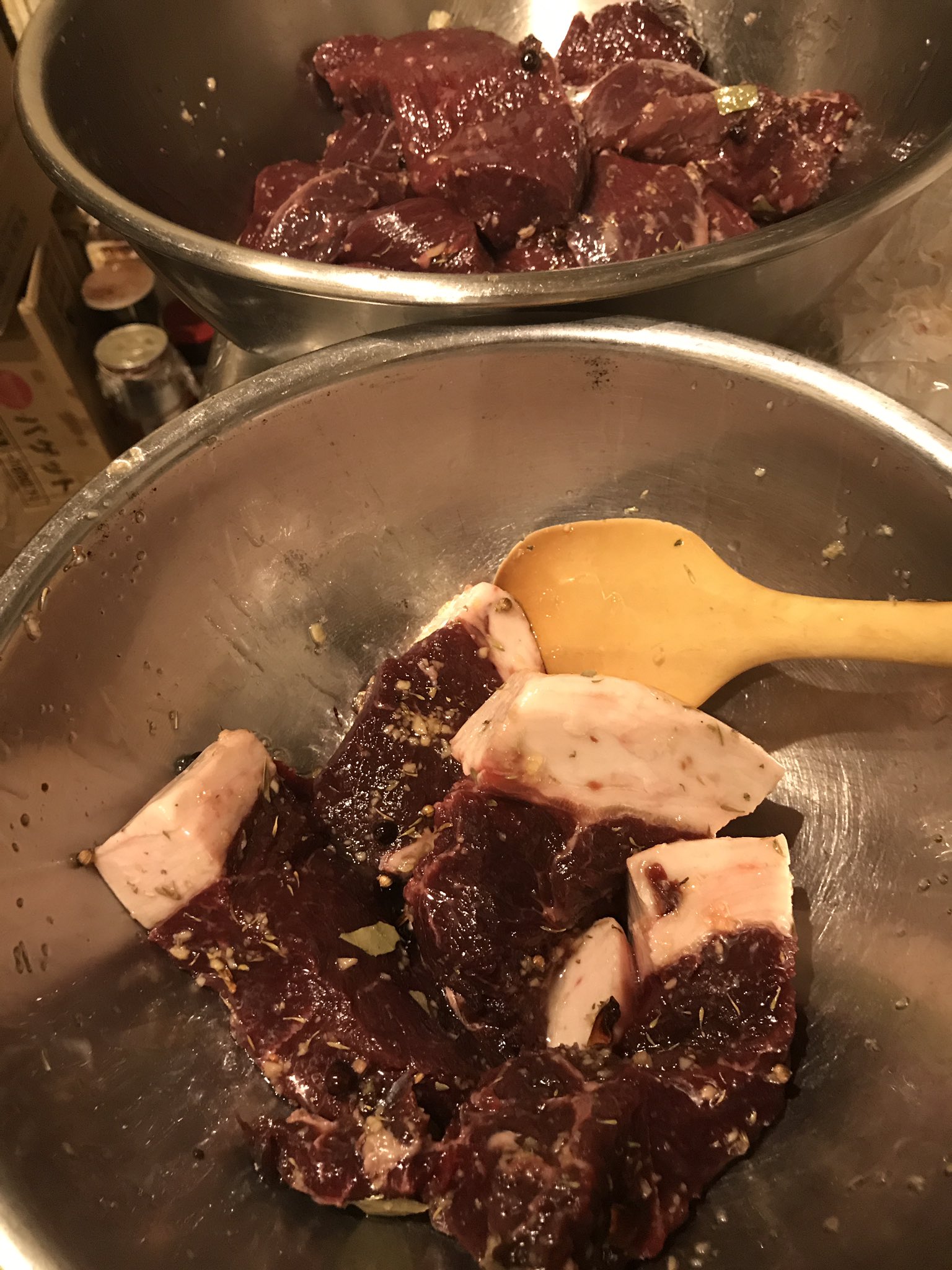 ビストロ サンタンナ 上石神井 熊肉 鹿肉 入荷しました 明日から販売できますよ 熊肉今回のは美味しいです 前回の 熊さんは本当にある意味当たりだったんですね T Co Fnthsrg3qf Twitter