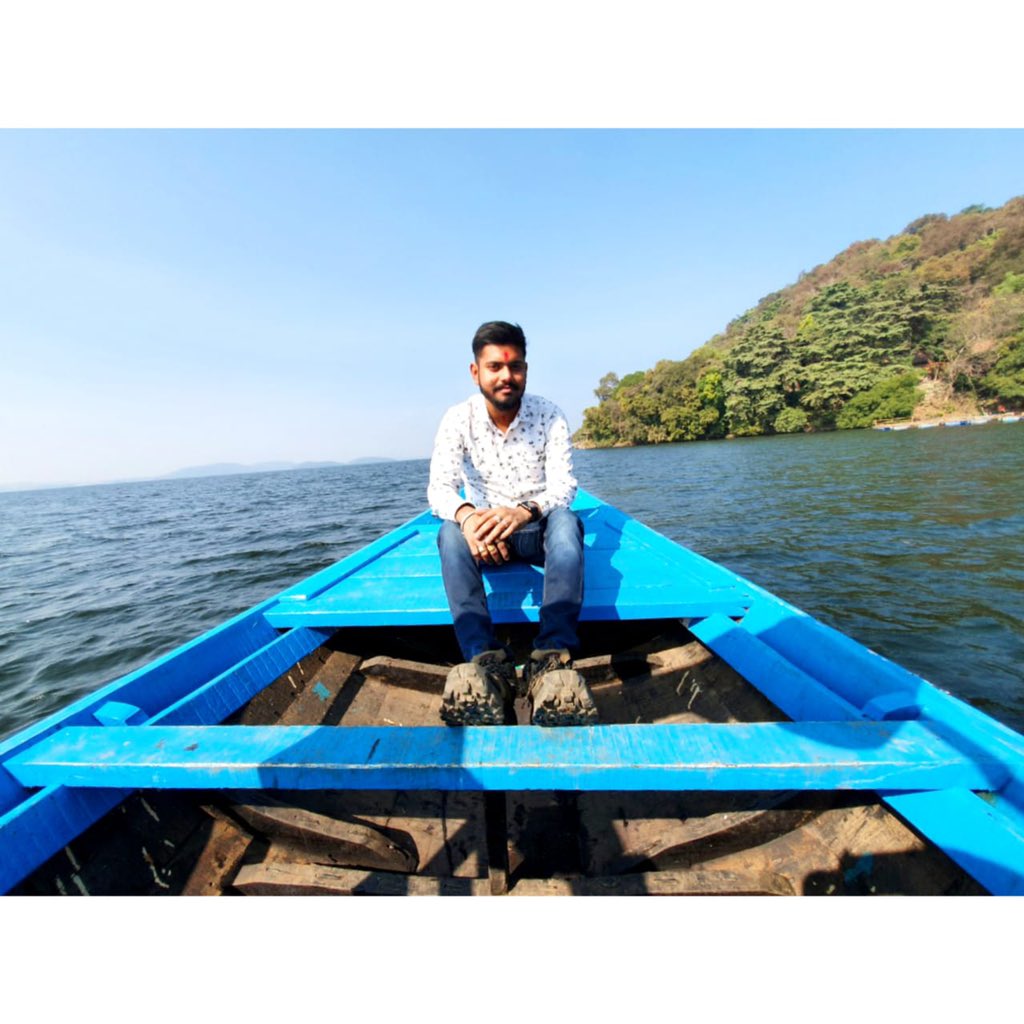 mohitvish95's tweet photo. Mohit Vishwakarma https://t.co/Bs6HNYDjhK