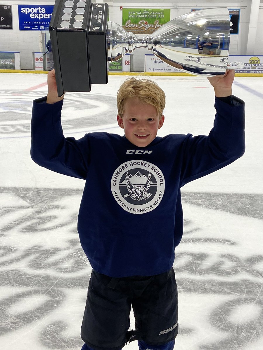 2021 Hockey School registration is now open. Visit pinnaclehockey.ca to register