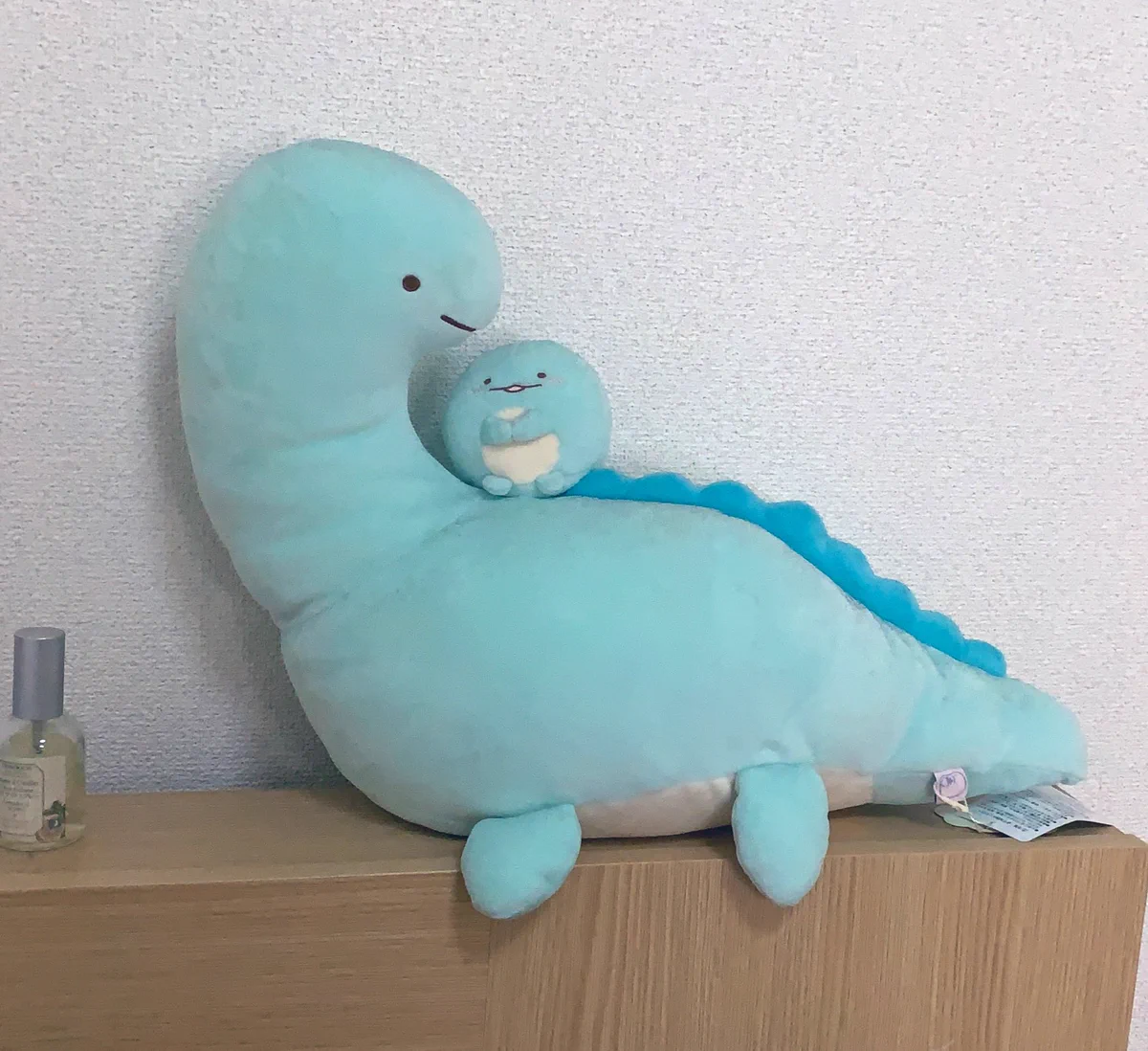 本当は恐竜なのに偽って暮らしている“とかげさん”。店頭でお母さんと会えて幸せそうなのを見て号泣してしまった。