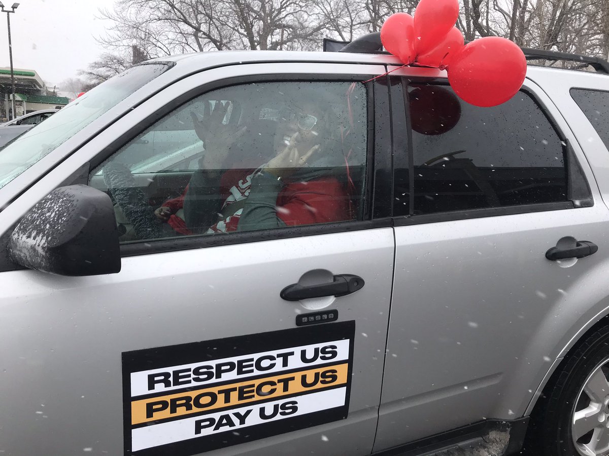 13/ These corporations call their workers essential but they are treated as if they are expendable. #StandUpKC  #FightFor15  #UnionsForALL  #MLK    #MLKday    #MLKday2021  