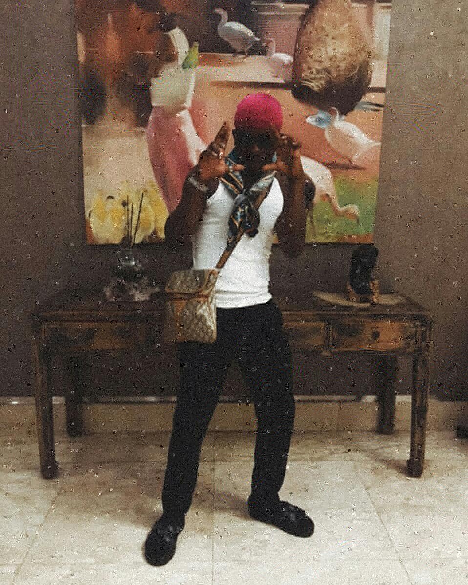 SteezyWalker0's tweet photo. Morning hustlers
#BomBandido #hustle
#steezywalker #YoungChoco #BigOZ #ozillas #trapbruto #anw #trap #trapmusic #traplife #tramusc #moz #angola #caboverde #portugal #espaรฑa #france #brazil #world https://t.co/MtpNk7RBOB