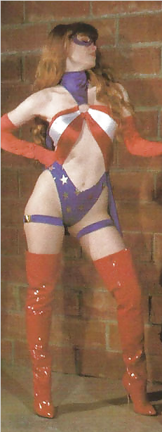 SDemiser's tweet photo. A more triumphant image of Spellbinder. #Superheroine #HarmonyConcepts @Darla_Crane https://t.co/3wQljnDn3A