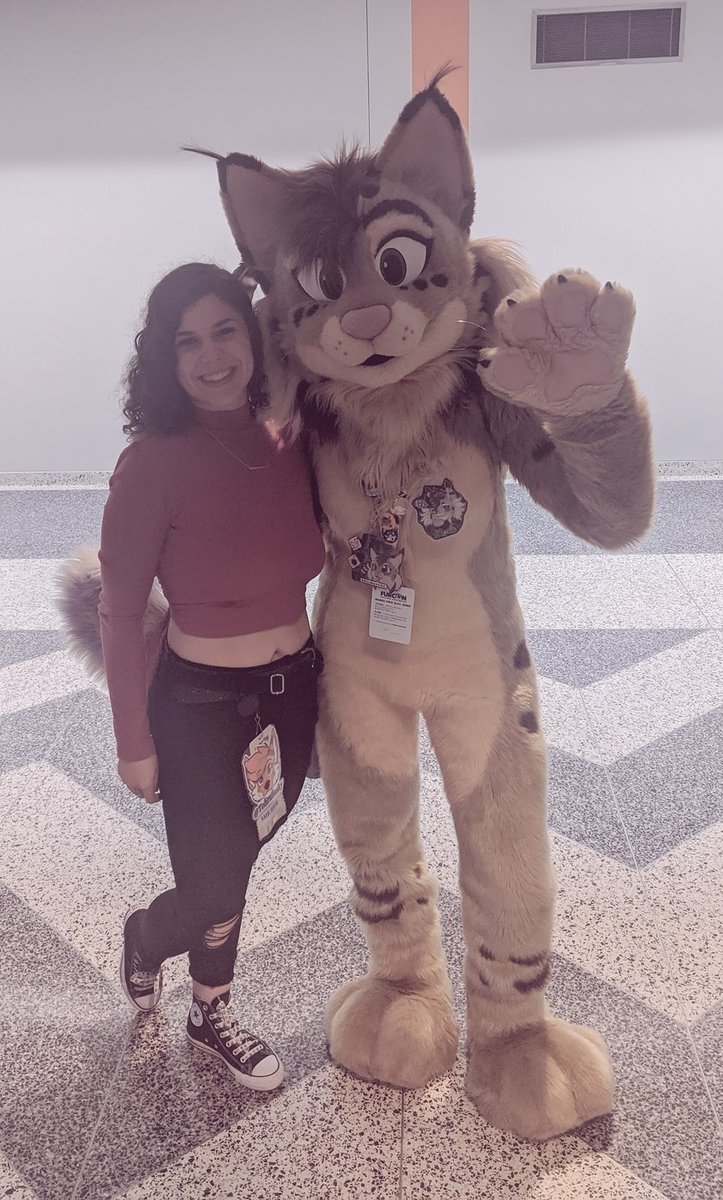 Onpoderps_Soc's tweet photo. Reminiscing #FurCon2020
So many good memories, my mate's first ever con & a fantastic party with lots of animal people! πππ Hope to get lots of hugs next year! https://t.co/AuaiJjngs8