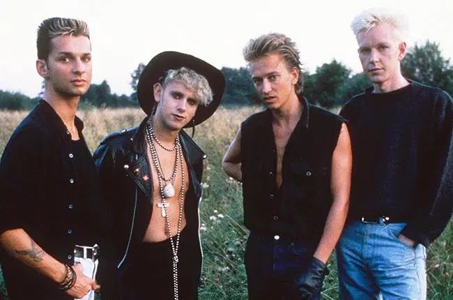 PoshSpite's tweet photo. depeche mode fit appreciation post https://t.co/rkNIW3TBP1