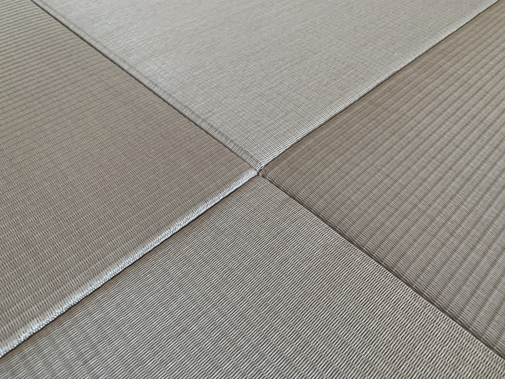 Takada Tatami 今日の畳 新畳 畳新調 半畳縁無畳 樹脂畳 3畳間の畳コーナー セキスイ美草 目積ピンク ピンクの畳