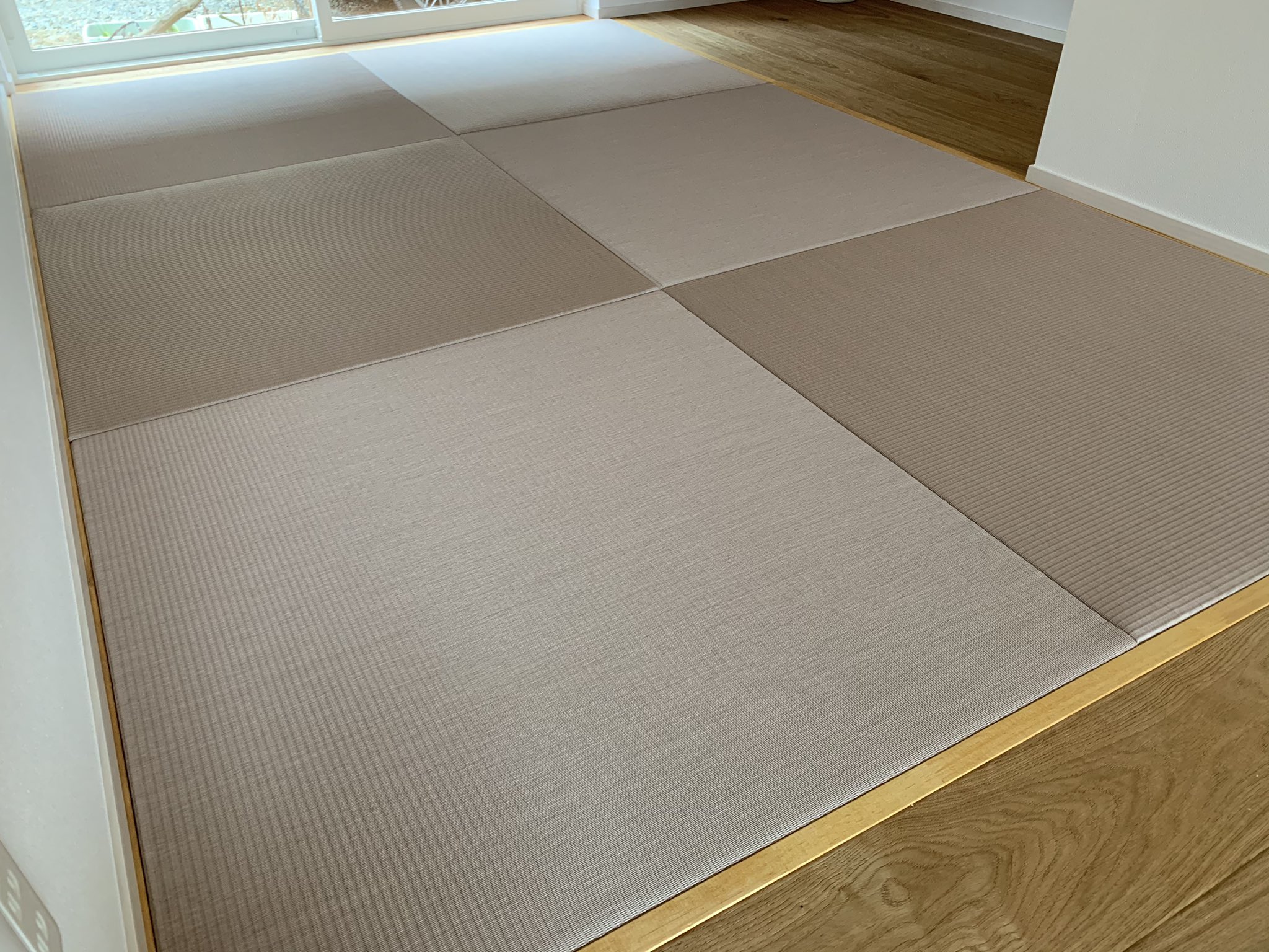 Takada Tatami 今日の畳 新畳 畳新調 半畳縁無畳 樹脂畳 3畳間の畳コーナー セキスイ美草 目積ピンク ピンクの畳