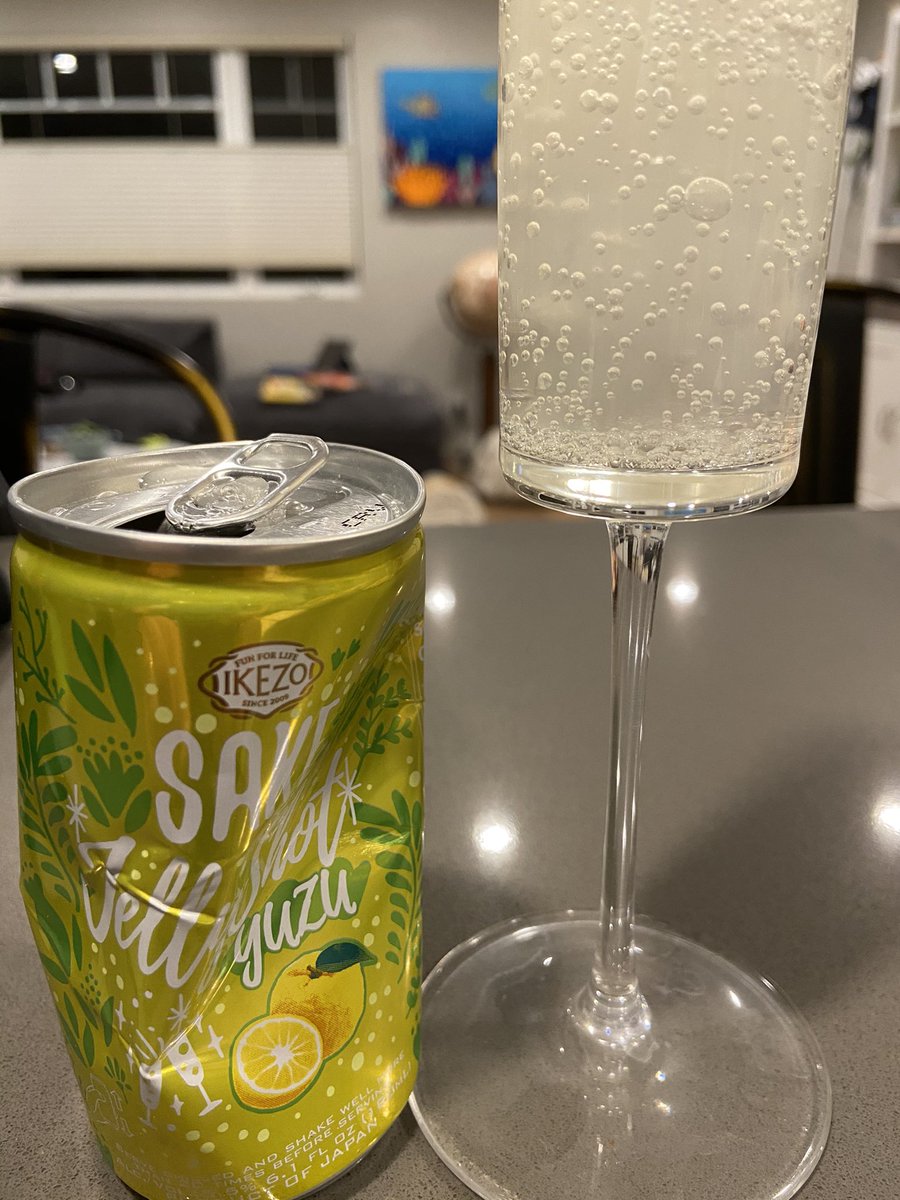 Best part about this #jellyshot can of yuzu flavored #sake (sorry, “sake”)? It’snot booger. Sorry. It’s not bigger than 6.1 oz. #nips #nipcans #welovenipa