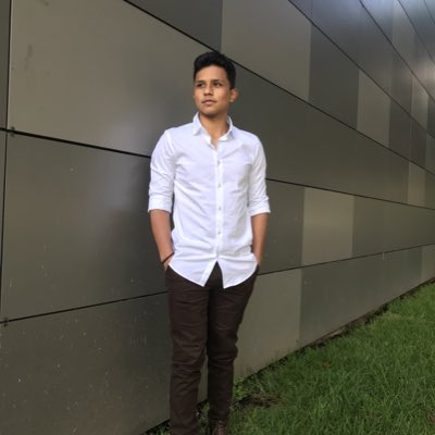 _ZCG__'s tweet photo. #NuevaFotoDePerfil https://t.co/qWtEunbJca
