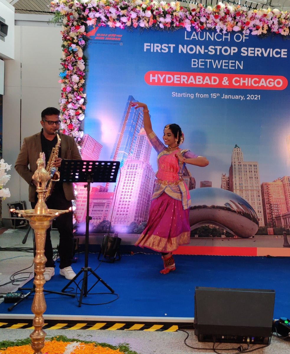 Sravya_Manasa's tweet photo. #firstperformanceoftheyear ❤
Performed today for Air India & Rajiv Gandhi International Airport Shamshabad, Hyderabad for Air India's Launch of their First Non-Stop Service between Hyderabad and Chicago.
Event by Wings Events
@airindiain @RGIAHyd https://t.co/pZnPTXozYT