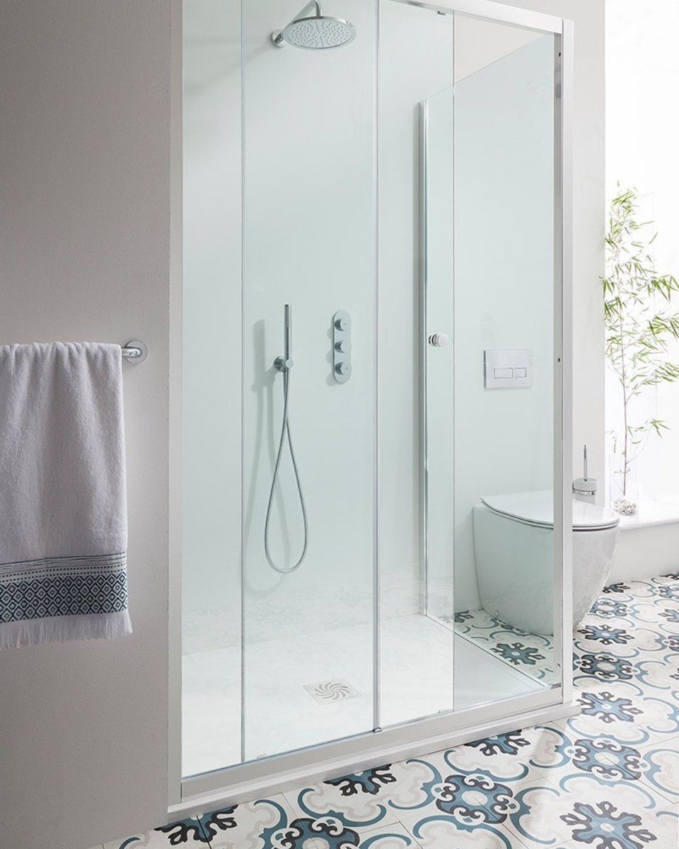 InterioraNewlyn's tweet photo. Pretty Tiles 😍 These really set off the bathroom's simplicity and clean finish #simpsonsedge slider
#interiora #newlyn #Cornwall #penzance #homedecor #shoplocal #supportsmallbusiness #Bathroomdesign #bathroomdecor #BathroomInspo #tiles https://t.co/8sFJ9Nmbvs