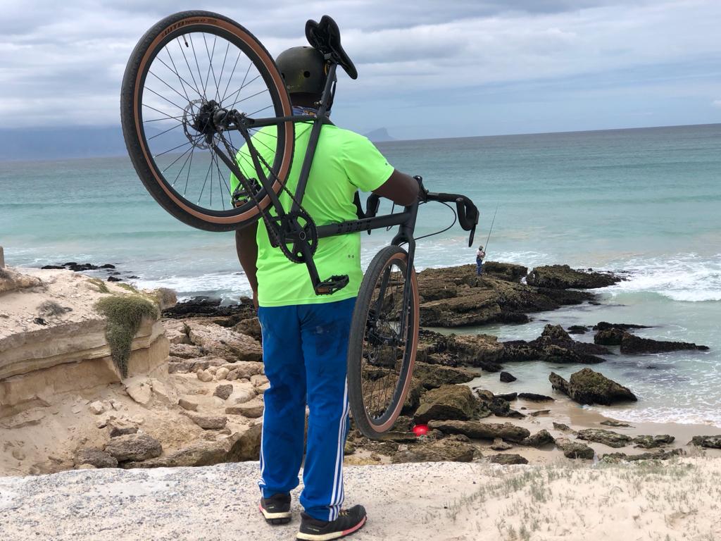 KhaltshaCycles's tweet photo. We might not be able to swim at the beach but we can enjoy a bicycle ride on @rookcycles #RookScout to enjoy social distance view.
Bikes sold in store at #KhaltshaCycles, online purchase/order open tomorrow on https://t.co/WdJeogl6wI
Rider @jumamkwela
📸 @Paulina_SE https://t.co/HOBpq00qIG