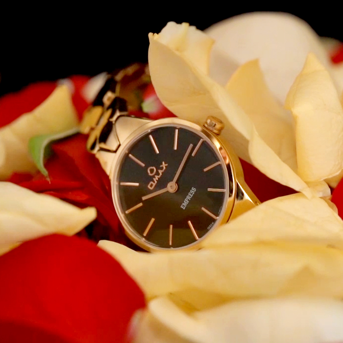 OmaxWatches's tweet photo. Be your own kind of beautiful.🌺♥️

#originalwatch #watch #giftideas #premiumwatch  #timepiece #elegantwatch #watches #forher #watchcollector #dailywatch #watchlover #follow https://t.co/4ZmsdI30SM