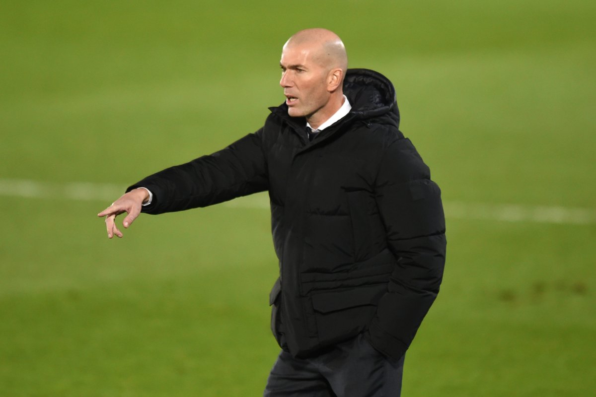 I still do have faith in Zidane. He has gone on a limb this season with no signings. However, if he is to be sacked by the end of the season, I personally would want to see Ancelloti take charge. Looking at the situation Real are in I don't see a better fit than Ancelotti