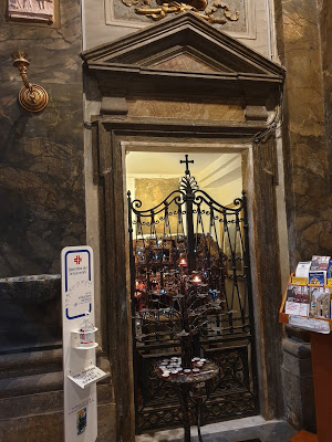 romandespatches's tweet photo. When in #Rome...revisit Santa Dorotea.
#churchtourism #Roma #church #churchesofRome #lagrandebellezza #chiesa #chiesediRoma #QuantoSeiBellaRoma #architecture #RomeBucketList #treasureRome #churcharchitecture #buongiornoroma #unicamenteroma #tiportoaroma
https://t.co/pz5trOtQ7P https://t.co/MHI34Ju8UQ