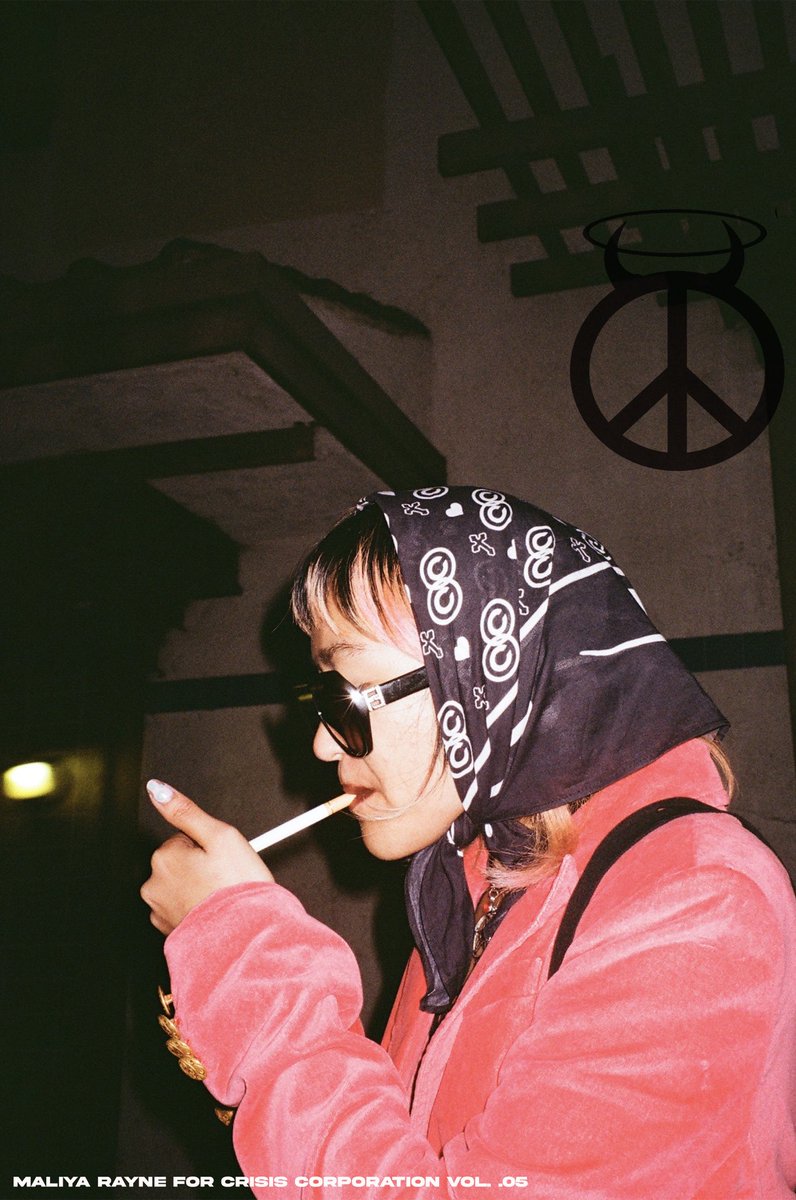 yoassstink's tweet photo. hey bandanas are sold out but there’s a few bags available on the site every order comes with pins and a wordsearch ❤️ https://t.co/wTMDDm3qc1