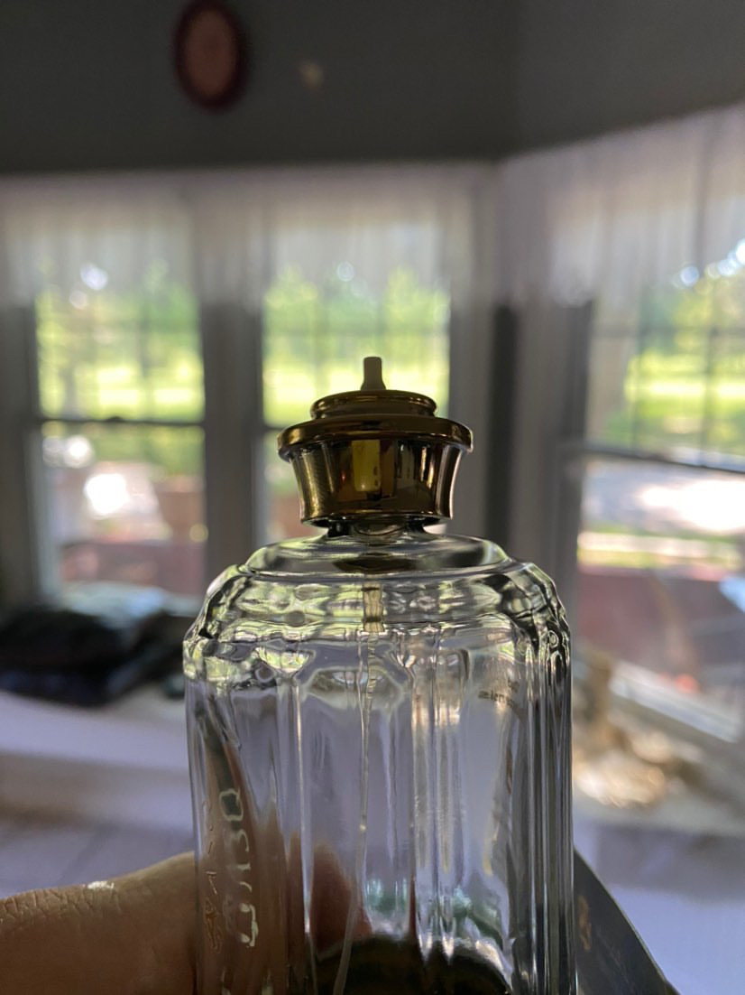 Karrari007's tweet photo. @asq_groupCS ordered this Cologne back in July of last year, which as you can see from the pics it came damaged. I have been trying to replace the item for the past seven months! but no luck, absolutely the worst shopping experience ever! Replace it!!! https://t.co/paMWvazbJD