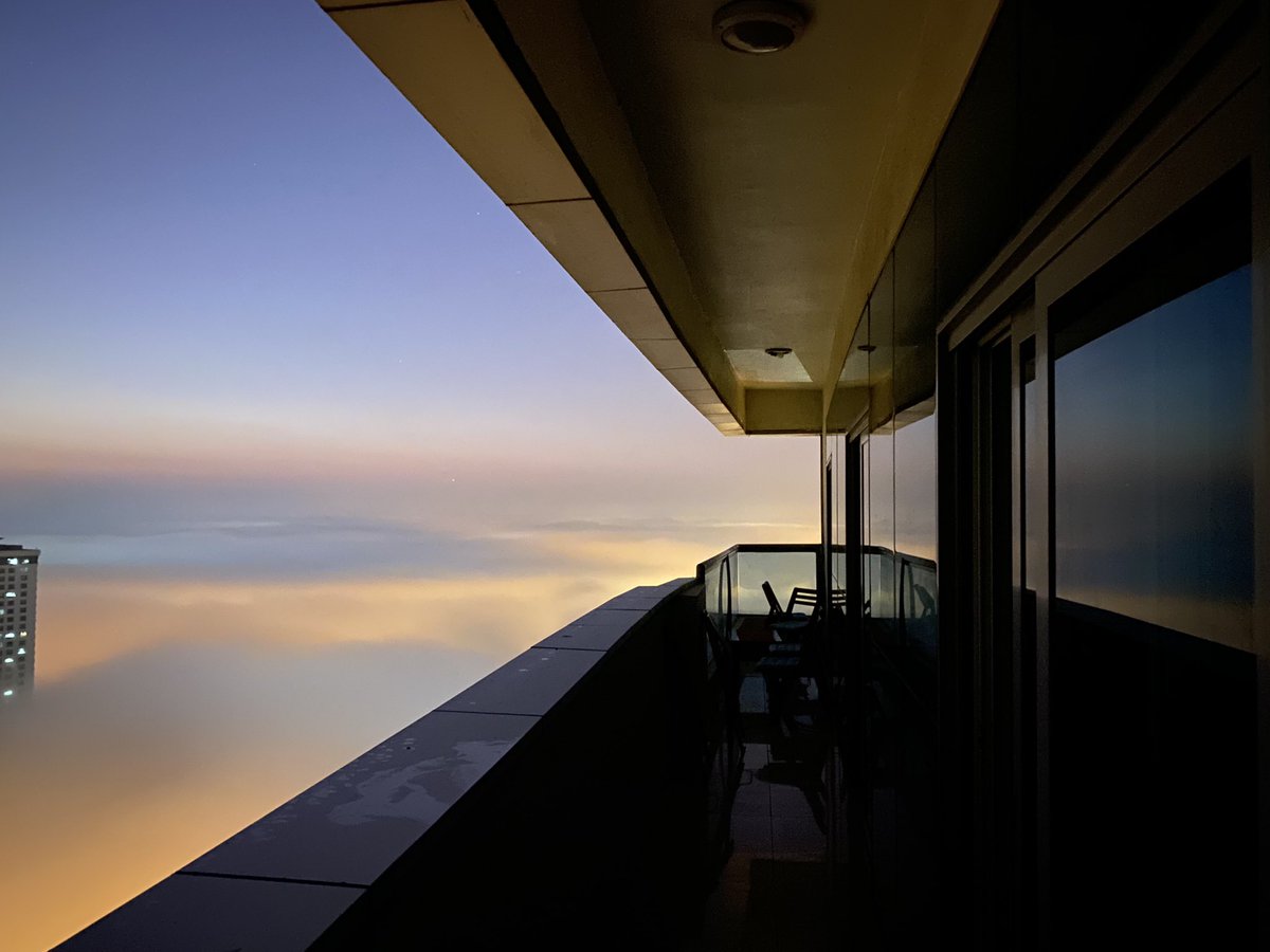 danasalam___'s tweet photo. •Over the clouds•☁️
———
Sunday, 17th Jan 2021
6:16 am
UAE, Sharjah. https://t.co/AIjlqnBrby