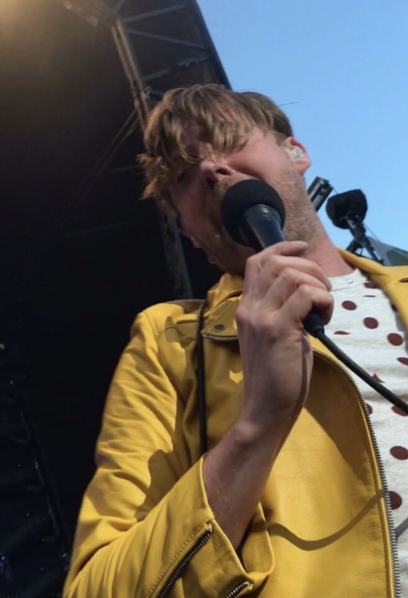 enthuasticjane's tweet photo. Happy birthday @Rickontour have a great day 🎉 https://t.co/liuAL6bXVu