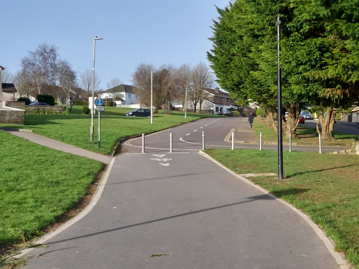 Enjoyable morning taking in the excellent filtered permeability linking the Ballybrack greenway with new and old housing areas around the Donnybrook & Maryborough areas. Lots of high quality stuff by  @Corkcoco &  @TFIupdates