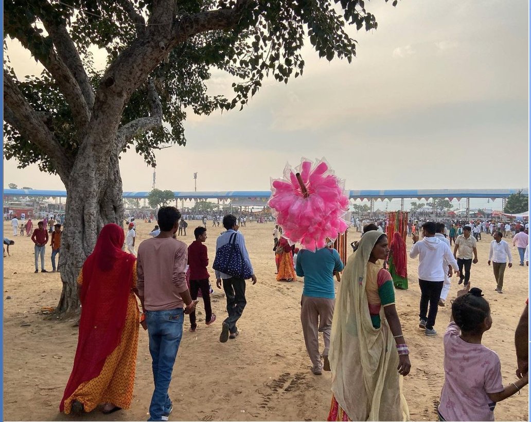 EverRajasthan's tweet photo. Candy Seller.

Missing the local melas and the amazing quirkiness they bring. 

Is Nagaur Fwstival happening?

 @my_rajasthan any news

Image by Yash Mewara

#rajasthan #everydayrajasthan #india #pushkar #local #mela #incredibleindia #pushkarfair #streetphotography https://t.co/Ul5OkerNpm