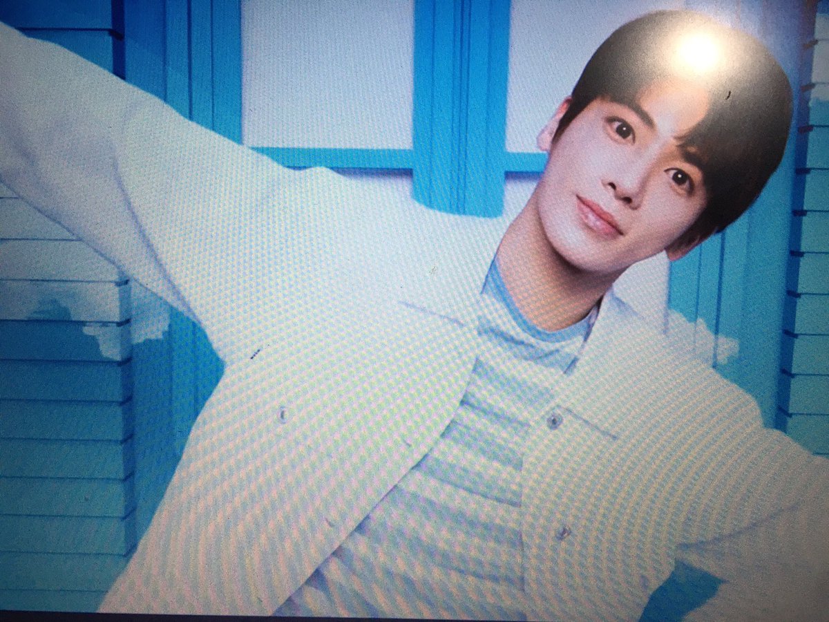 indcharlotte's tweet photo. @moa_forum @TXT_members @TXT_bighit 9!! #Crown10ShotsChallenge ❗
#CrownTo137M 
@TXT_members @TXT_bighit 
#투모로우바이투게더      #TOMORROW_X_TOGETHER https://t.co/WYm7KqeKjU