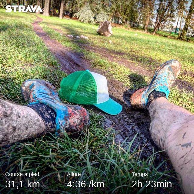 casquetteverte's tweet photo. [☃️⛅️ Dimanche Gadoue 🏃🏻‍♂️] • Les bonhommes de neige éphémères ☃️ ont laissé place à une gadoue qui transpirent les flocons fondus 💦 • #CasquetteVerte #Running #Trail #SensePro #BoisDeVincennes #GraVelle #SaintMandé #Paris #ValDeMarne #TimeToPlay #TimeToPLAISIR #RunOnEmotion https://t.co/Ah5fGGo12g