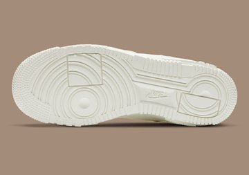 copmasterovic's tweet photo. Nike Air Force 1 Low Pixel "Snakeskin"
Release Date: Jan 20th, 2021 (Wednesday)
Color: Sail/College Grey/Malt/Desert Sand
Womens: $110
Style Code: CV8481-101
Increase chances buy pairs of you with links:
https://t.co/PAp6ztPavb https://t.co/63yEwPUoVV