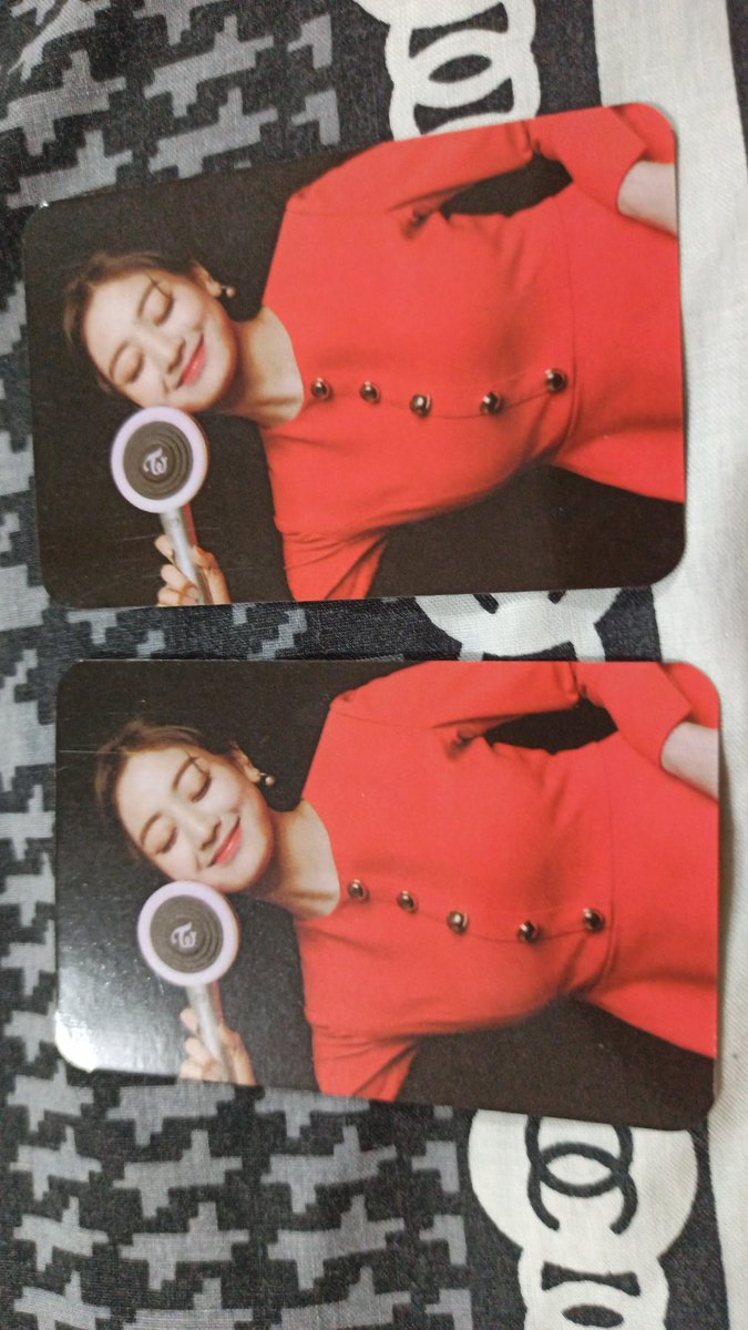 izchamberph's tweet photo. TWICE CANDYBONG Z PHOTOCARD

🏷️wts/lfb/wtt

250-300php ea.

Onhand;
♡Jihyo (3)

Intransit to PH add;
♡Nayeon
♡Jeongyeon
♡Momo
♡Sana
♡Mina
♡Dahyun
♡Chaeyoung
♡Tzuyu

Mine + Member https://t.co/mHEiHyrwJp