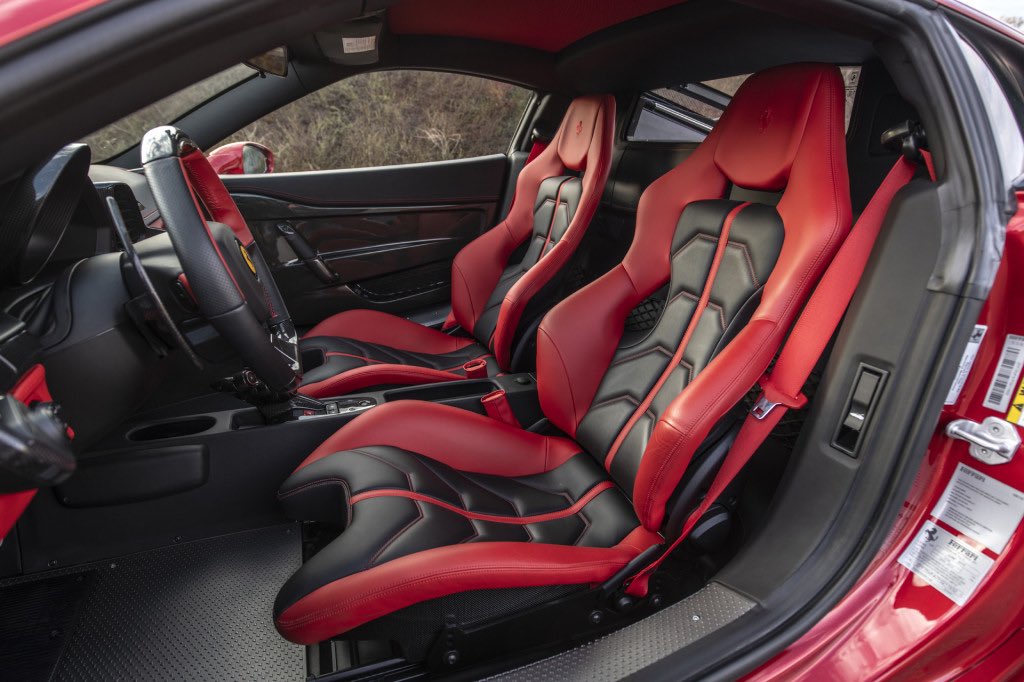 officialenzari's tweet photo. AddArmor made a Ferrari 458 Speciale into a armored car, protected to B4 level for a cool $625k!
#AddArmor have kept the performance of the 458 Speciale unchanged, the #Ferrari hits 0-60 mph in 2.8 secs with a top speed of 202 mph 🔥🔥
https://t.co/p3pQKIkfQq #supercarsunday https://t.co/ngWUKfFnpC