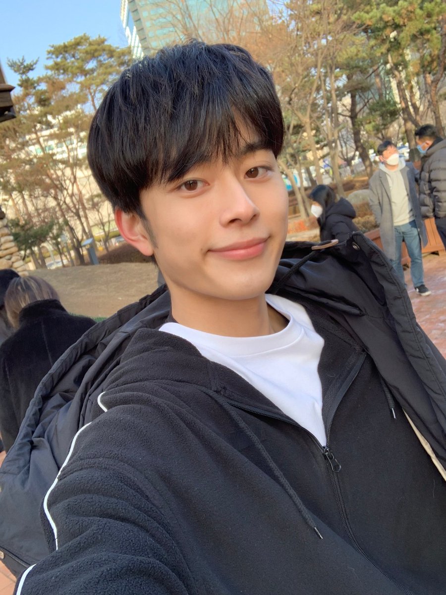 YOO SEONHO·유선호 tweet media