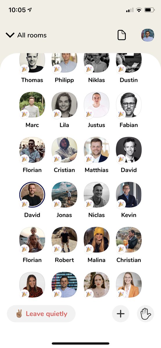 #Clubhouse - krasser Hype oder richtig starke neue Social Platform? ✌🏽🚀🤷🏼‍♂️
Ich glaube, hier steht ein richtig starkes Produkt in den Startlöchern... logischer Schritt nach Podcast Hype und perfektes Timing des Launches.
Live Listening mit coole Speakern macht richtig Bock 👌🏽😃