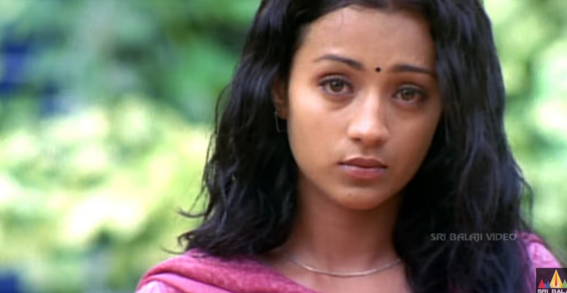 Er7HNxoVcAIaJPO?format=jpg&name=large