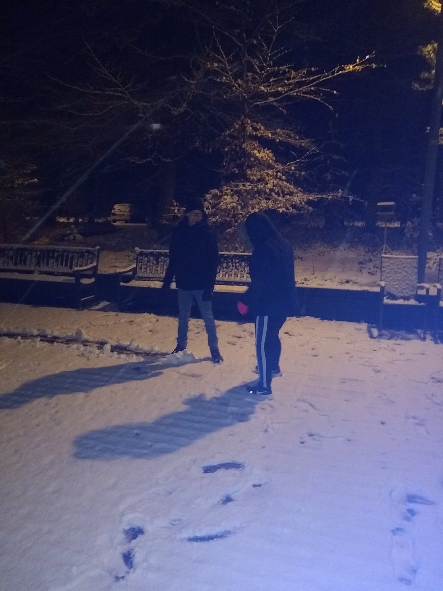 #sneeuwpret ☃️ #logeerweekend <a href="/Visio_WD_Midden/">Koninklijke Visio Wonen & Dagbesteding Midden</a>