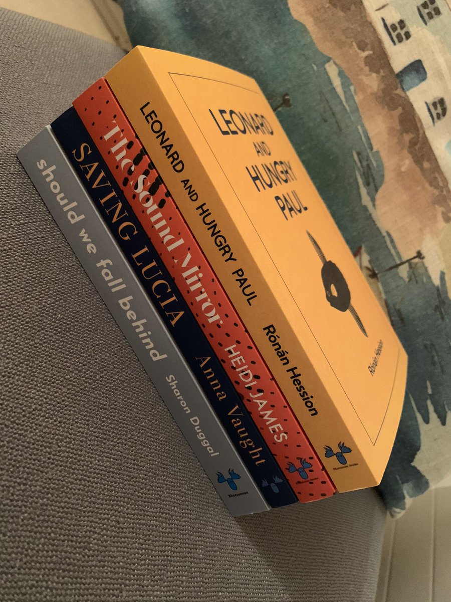 I wanted to support <a href="/Ofmooseandmen/">Bluemoose Books</a> but I’ve got enough books of my own, so I bought some for you lot! To enter:

💫 Follow me
💫 RT this tweet 
💫 Comment below which book you’d like

I’ll pick 4 winners (1 of each book). UK only. Entries close midnight 31 January. Good luck! 🙌🏻