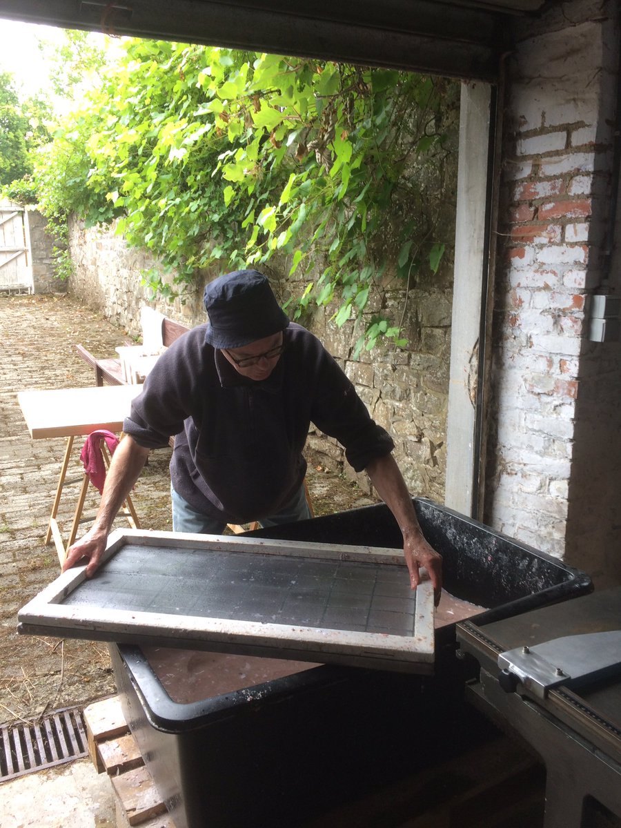 NovoTypo's tweet photo. Designer / craftsman. D.I.Y. Next level.
Lockdown in NL will continue. Fortunately we produce our own handmade paper with real Amsterdam poplar pulp. We can continue our analog print projects. We are self-sufficient.
Analog aesthetics 2021.
#AmsterdamPulpPaper
#novotypooffgrid https://t.co/BJ0oecLZvc